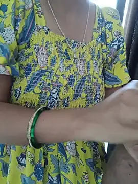 Queenlipx webcam