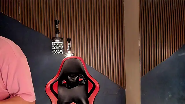 TomasDuquee webcam