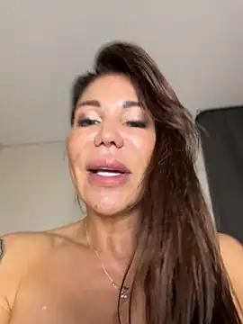 Golden__PollyX live cam