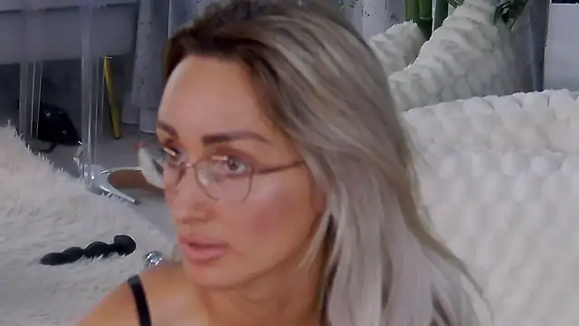 IsabelleEthan webcam