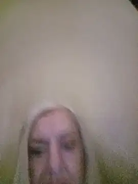 julia20x - Julia20X's free webcam - UK Sex Cams
