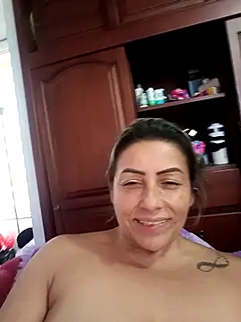 maynor_1998 live cam