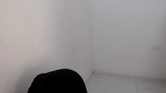estefania224 live cam