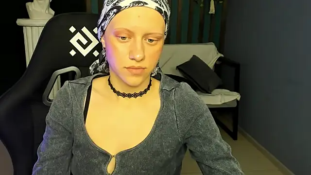 LidaDarknet live cam on StripChat