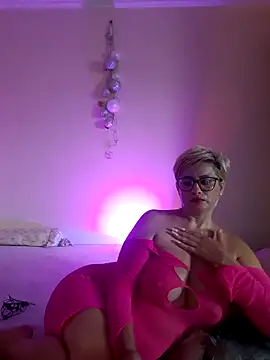 LunaBlaise webcam