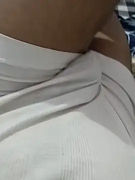 Rocky-badboy_cum4me live cam