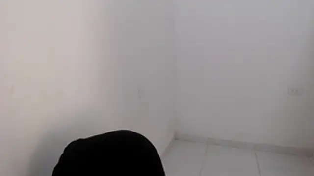 estefania224 live cam