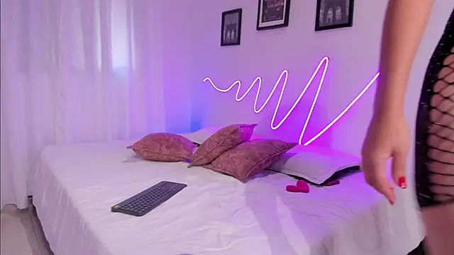 sara_ander9107 live sex cam