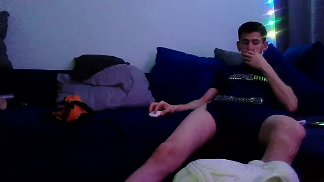 cheekyboyx webcam