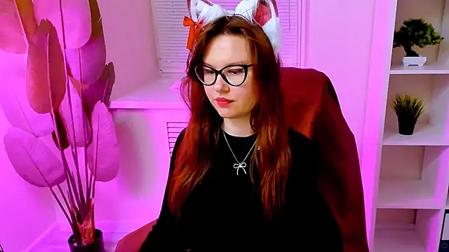 CarolGiggly webcam