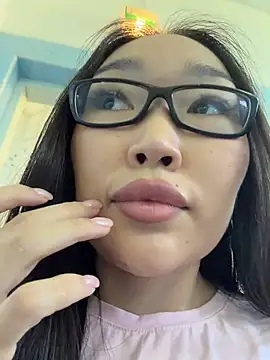 trytomakememoam webcam