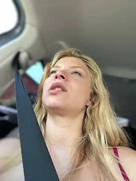 AnastasiaAniess webcam