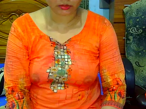 Horny_Doll24 webcam