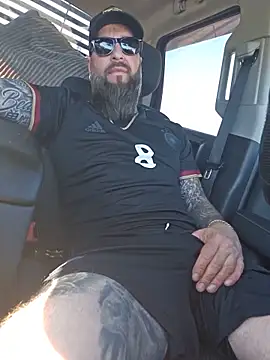 Beardedtattood live sex cam