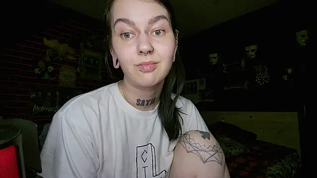 MessalinaOfficial webcam