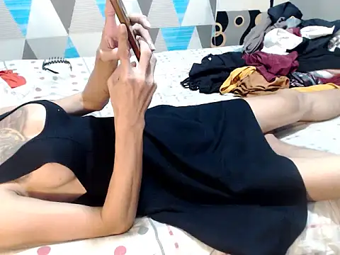 Trish_CurveCock webcam