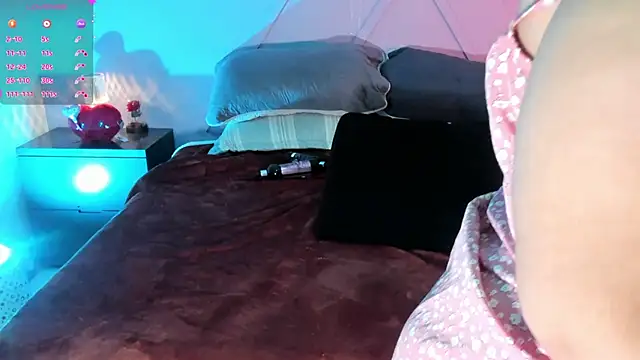 emmajohnss webcam