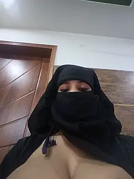 Aafreen_36 live sex cam