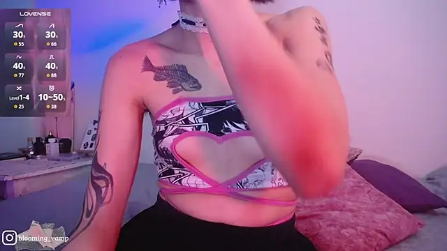dark__nymph webcam