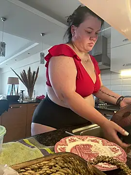 SunnyLeila2101 webcam