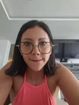 vaniaacalloway - VaniaaCalloway's free webcam - UK Sex Cams