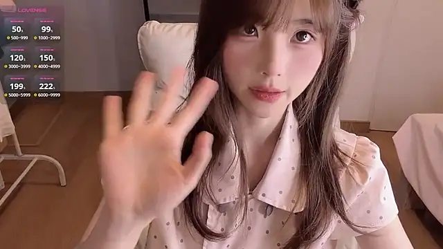 guoguo-77 (F teen) - 晚上好