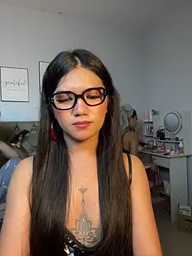 JassmineLove webcam