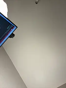 KimEvanss webcam