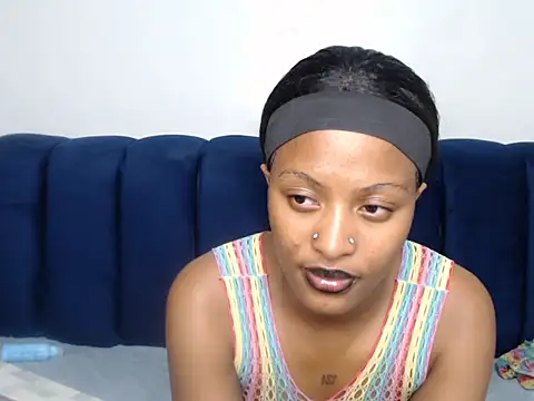 Youngling05 webcam