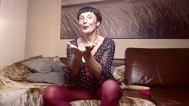 ElizabethLong webcam