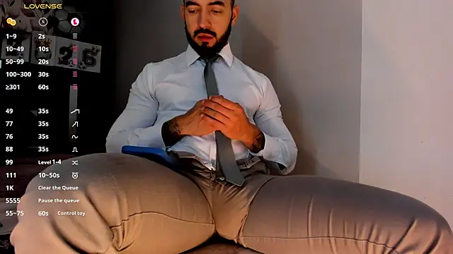markwalker__ (M young) - NAKED + Show hard cock + Blow clouds😈