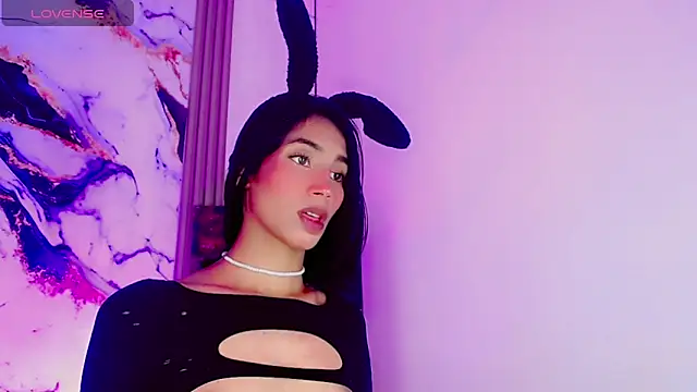 tyle_brunette webcam