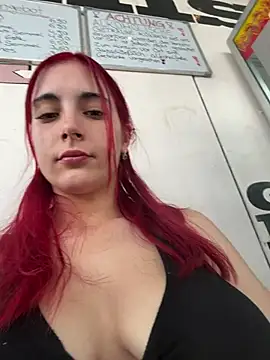 sexymelli18 webcam
