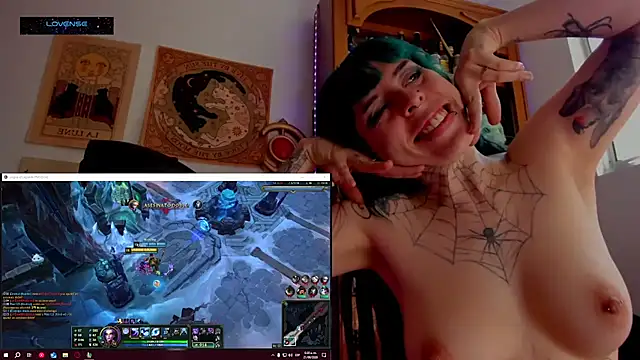 Hisato111 webcam
