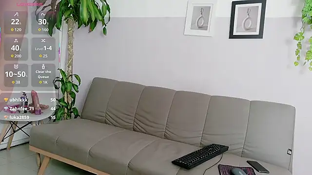 YuliethPetite webcam