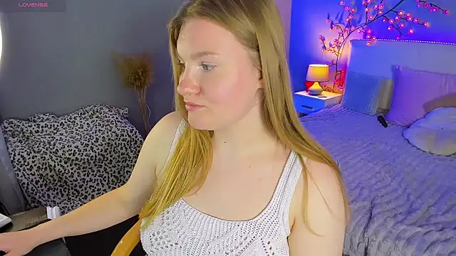AshleyJoness webcam