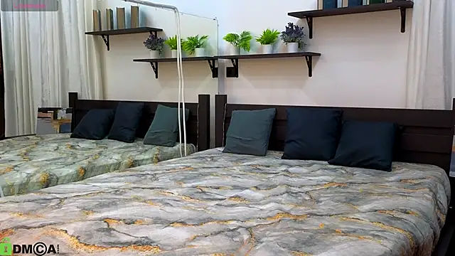 Molly_Miavka webcam