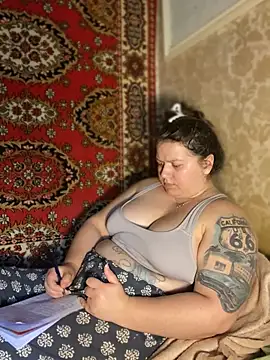 Nenssy555 webcam