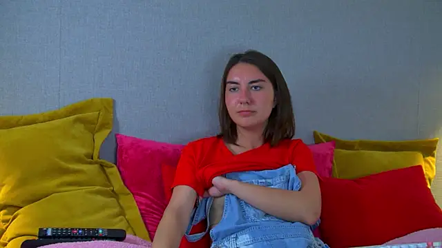 AlisaAlarie webcam