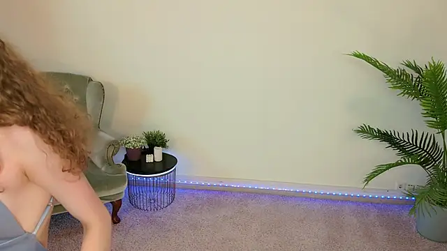 Mila_Stain webcam