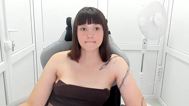 Vanilla_Vixen webcam
