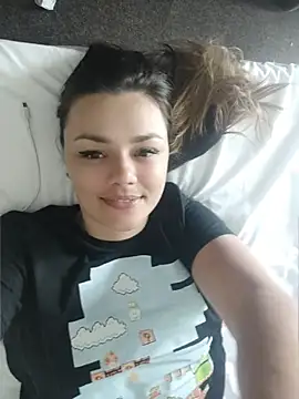 KrissSexi webcam