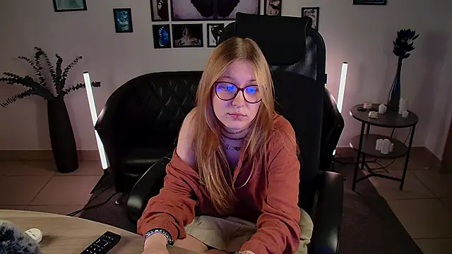 lanafitch webcam