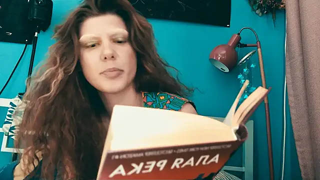 VivienDarkbloom webcam