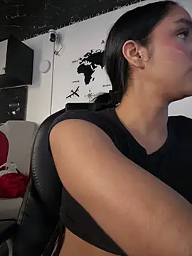Isabella-Teen webcam