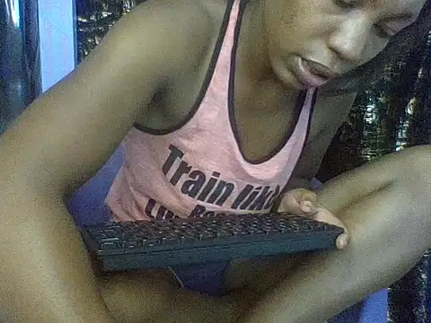 Lovey_daisy15 webcam