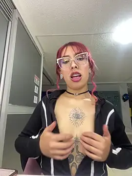 MeraSecretXXX webcam