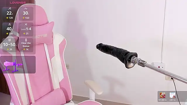 Watch Maddy_red_ live on EroticFlix - High definition streams