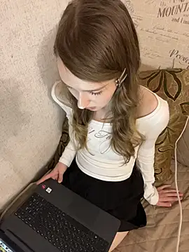 MeowyChans live sex cam