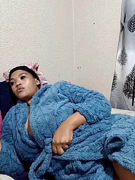 Freakyangel3x's cam show statistics and live stream